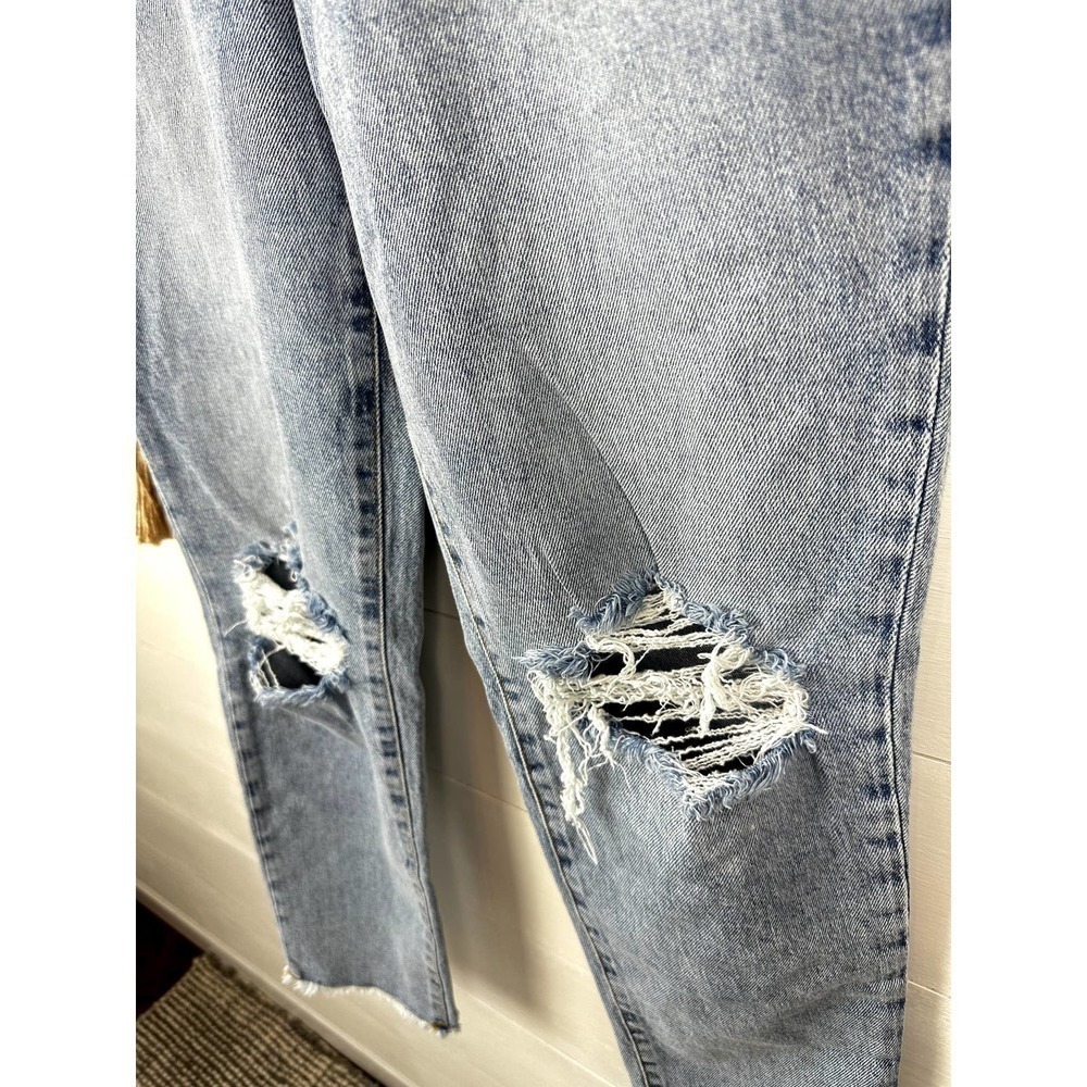NWT Good American Distressed Knee, raw hem Jean sz 0/25 - Picture 4 of 6